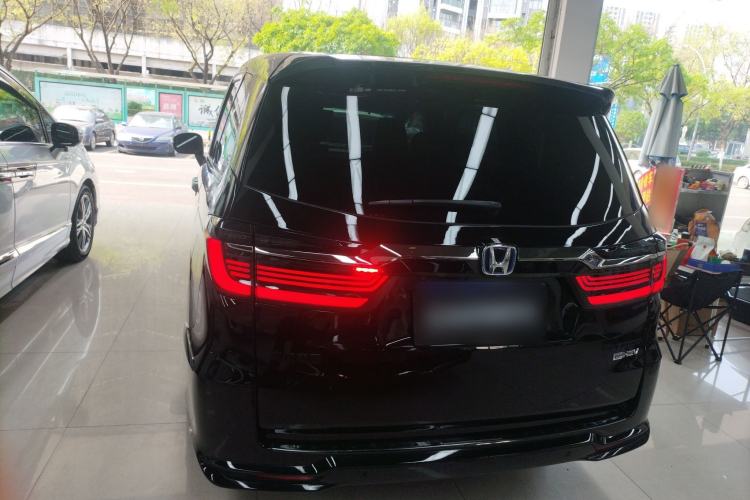 Used Honda Elysion 2022 2.0L eHEV Luxury Edition