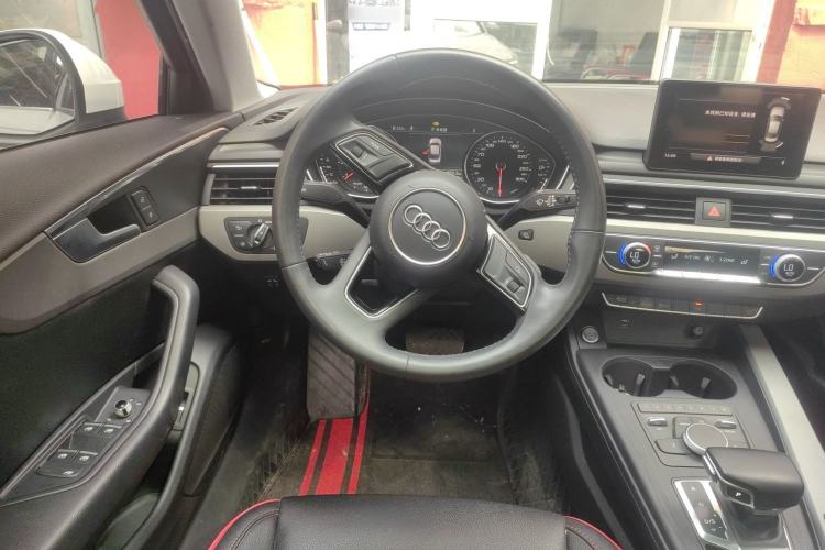 Used Audi A4L 2019 40 TFSI Fashion Edition China VI Emission Standard