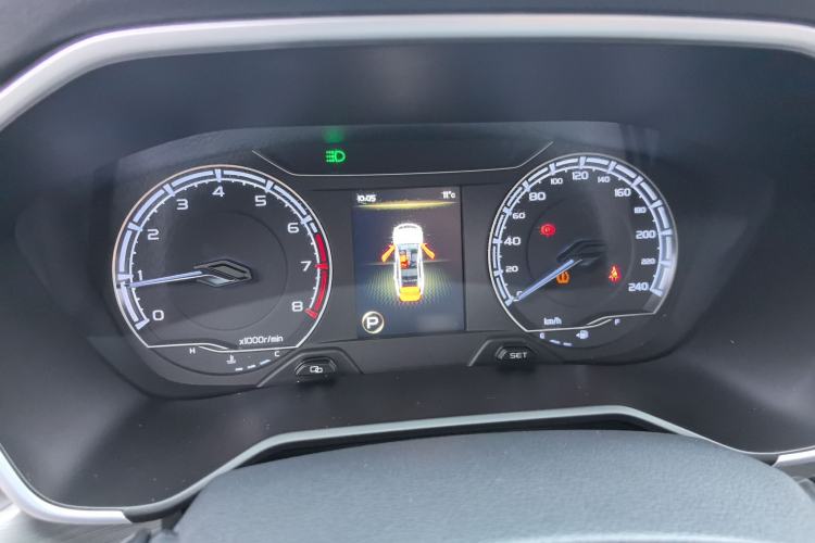 Used Geely Auto Vision X6 2020 1.4T CVT Luxury Edition
