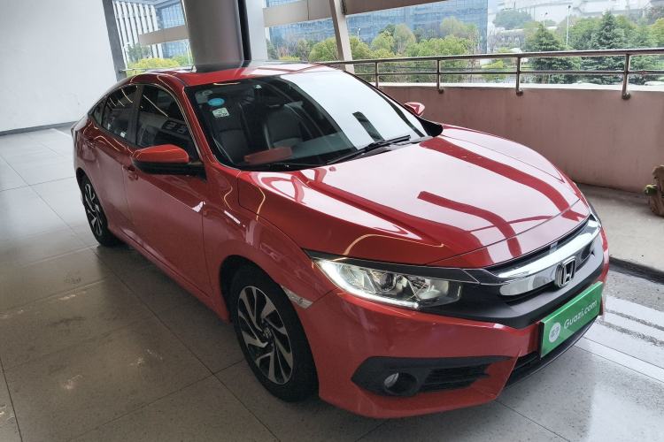 Used Honda Civic 2016 220TURBO CVT Luxury Edition
