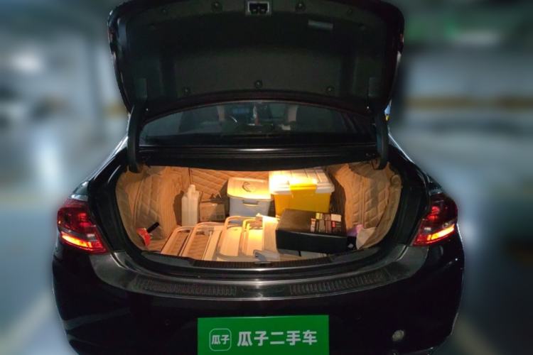 Used Buick LaCrosse 2016 28T Luxury Version Trunk