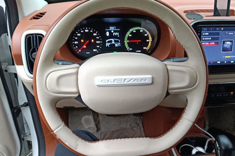 Used Roewe Clever 2022 311km QiQi BoBo Edition Steering Wheel