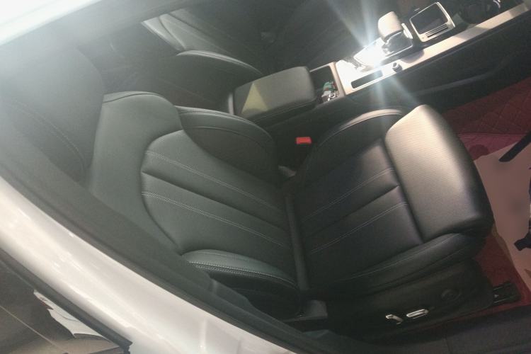 Used Audi A4L 2024 40 TFSI Luxury Dynamic Edition
