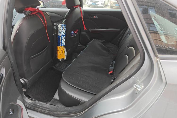 Used Chevrolet Monza 2019 RS 330T Automatic Comfort Edition China VI Standard Left Rear Seat