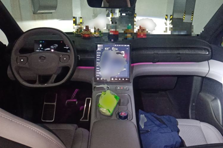 Used Nio EC6 2024 75 kWh
