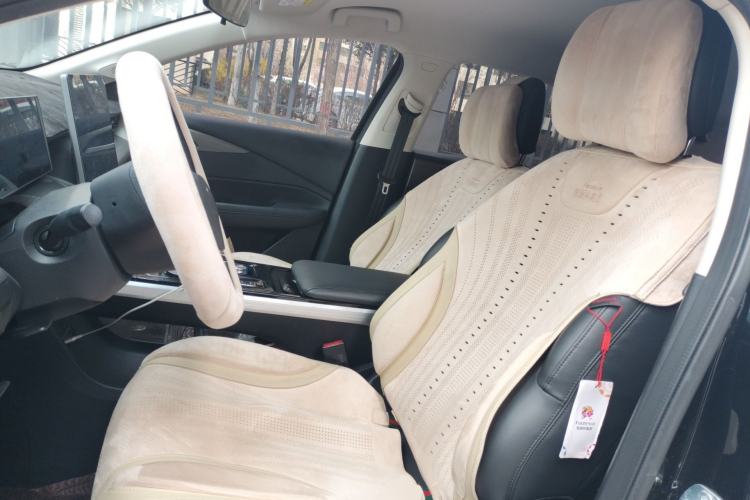 Used Wuling Xingguang 2024 Co-Creation Edition 510 Advanced Model
