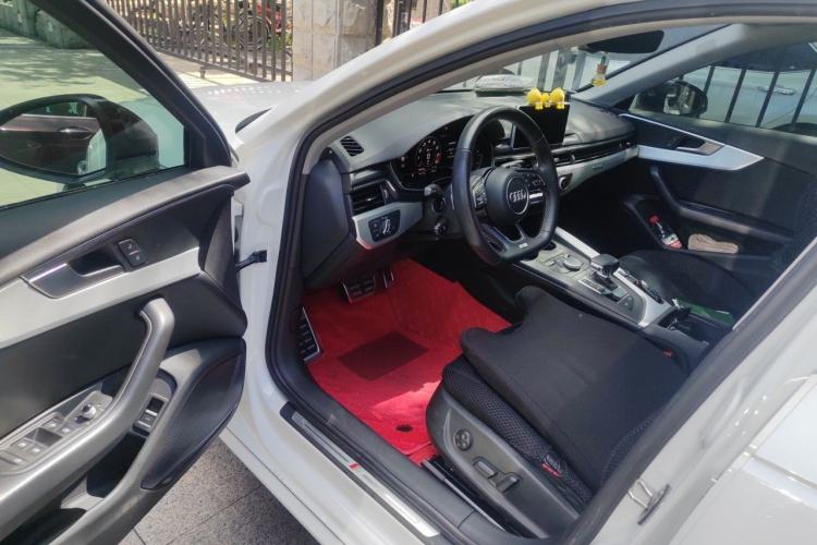 Used Audi A4L 2019 45 TFSI quattro Individual Sport Edition China V
