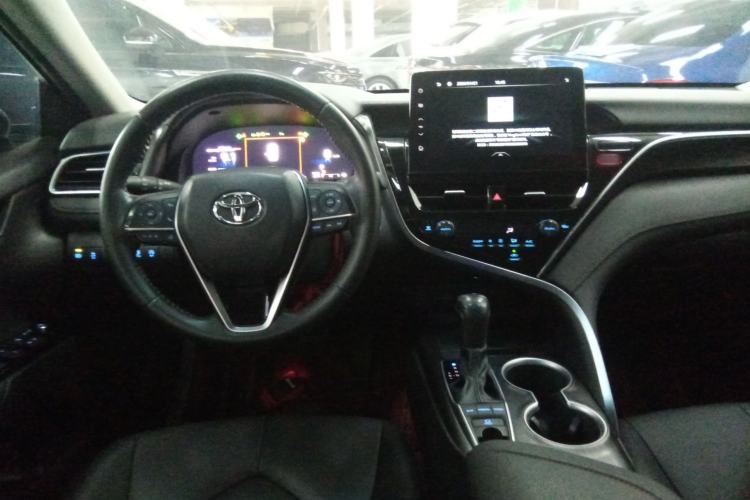 Used Toyota Camry 2023 2.5G Luxury Edition