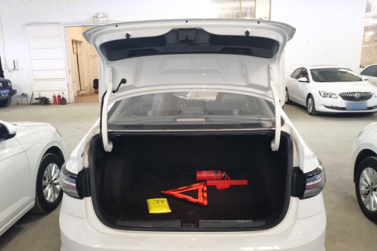 Used Volkswagen Lavida 2023 New Rui 1.5L Automatic New Yi Edition
