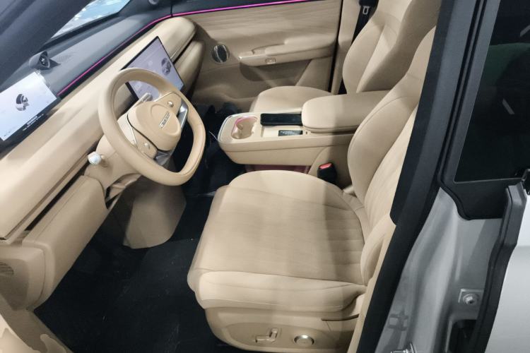 Used EXEED Star Era ET 2024 Extended-Range 240 Ultra All-Wheel Drive Left Front Seat