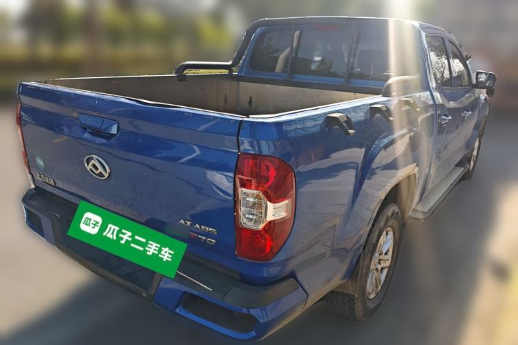 Used SAIC MAXUS T70 2019 2.0T Diesel Automatic Two-Wheel Drive Comfort Edition with Long Bed and High Ground Clearance
