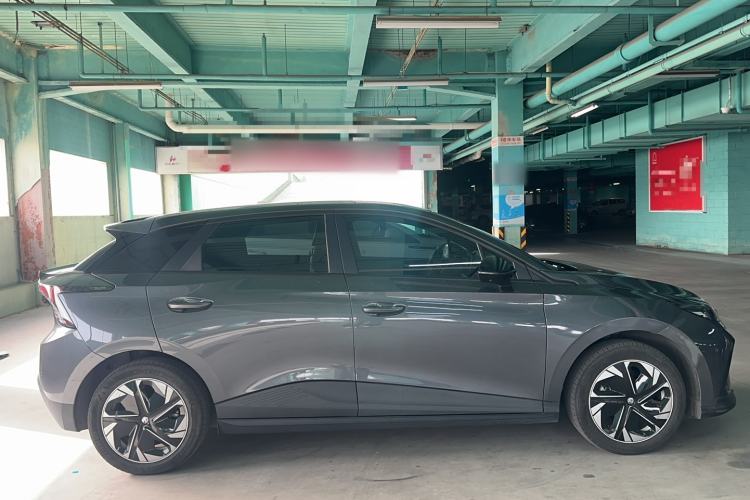 Used MG 4 EV 2023 415 km Range Sea-Faring Champion Edition
