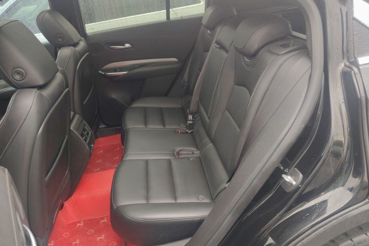 Used Cadillac XT4 2023 28T Two-Wheel-Drive Luxury Version
