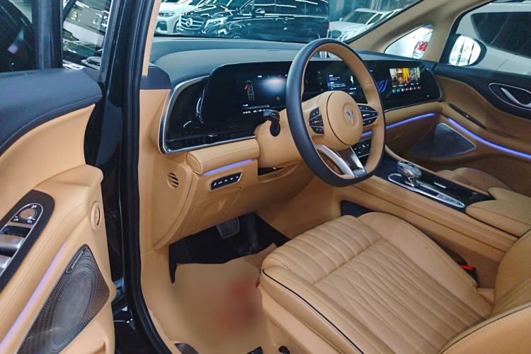 Used VOYAH Dream 2024 PHEV Ultra-Long Range Flagship Edition