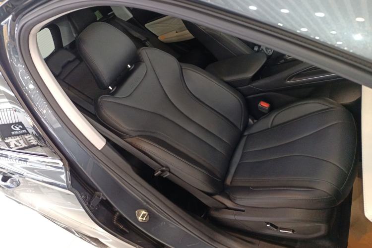 Used Geely Auto Monjaro L 2023 2.0TD High-Power Automatic Two-Wheel Drive Flagship Version