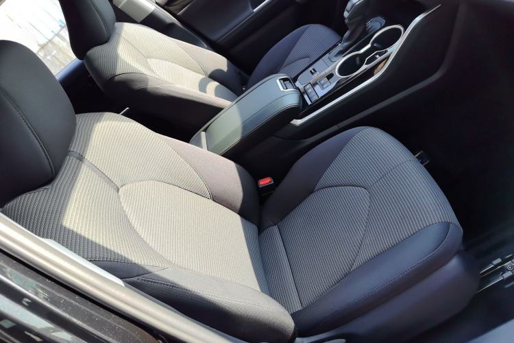 Used Toyota Highlander 2022 Dual-Engine 2.5L Two-Wheel Drive Elite Edition 5 Seats