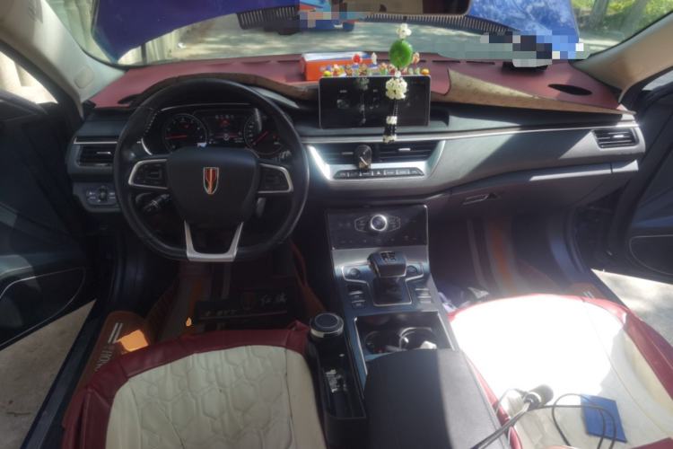 Used Hongqi H5 2022 Classic Model 1.5T DCT Flagship Edition Center Console