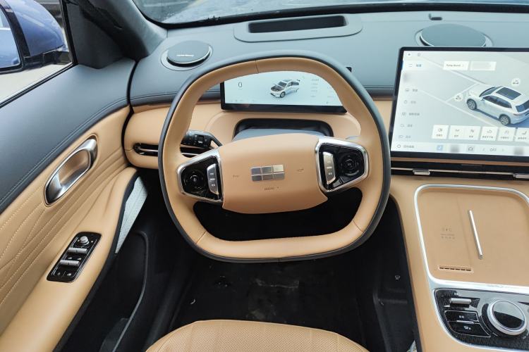 Used Geely Galaxy Xingjian 7 EM-i 2025 120km Flagship Edition
