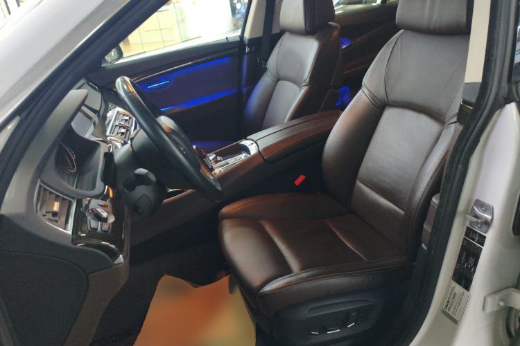 Used BMW 5 Series GT 2014 528i Luxury Edition