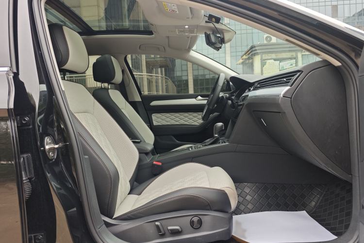 Used Volkswagen Magotan 2023 2 Million Units Commemorative Edition 330TSI DSG Luxury Version