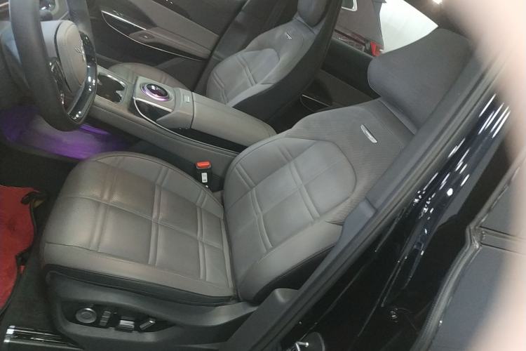 Used Hongqi Tiangong 08 2025 680 Ultra Four-Wheel-Drive Version