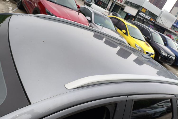 Used BYD e2 2023 Luxury Model Roof