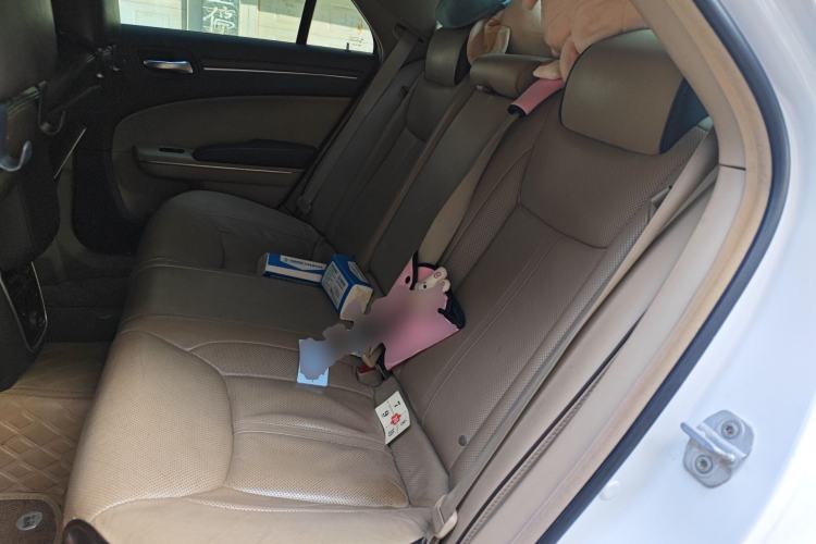 Used Chrysler 300C 2012 3.6L Luxury Edition