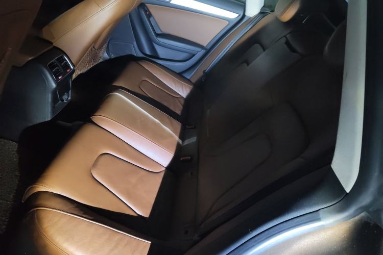 Used Audi A5 2010 2.0TFSI Sportback Comfort Model