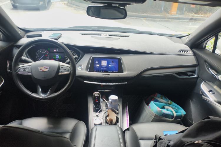 Used Cadillac XT4 2020 Revised Version 28T Two-Wheel Drive Leading Edition
