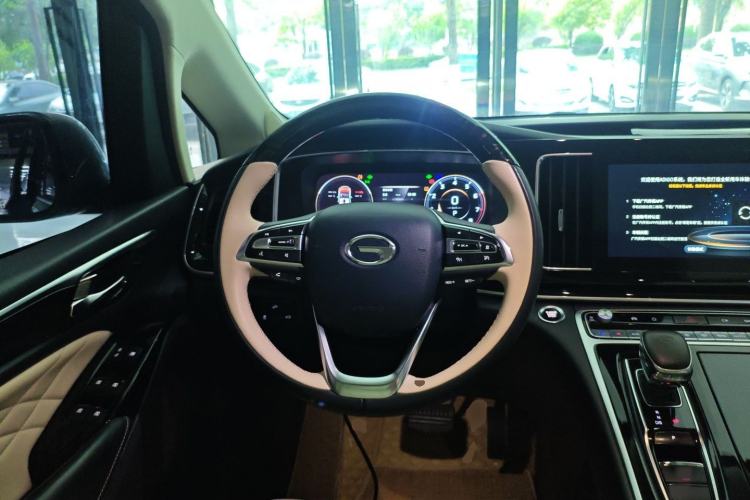 Used GAC Trumpchi M8 2023 Facelift Master Series 390T Four-Seat Deluxe Edition Steering Wheel