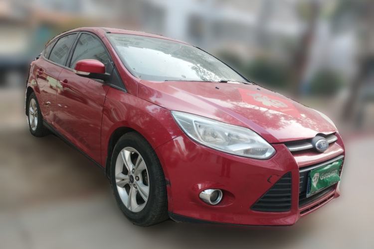 Used Ford Focus 2012 Hatchback 1.6L Manual Fashion Edition
