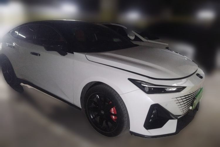 Used CHANGAN UNI-V iDD 2023 ZhiDian iDD 1.5T 113km ZhiKu Model