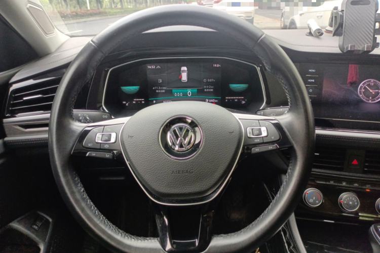 Used Volkswagen Sagitar 2021 280TSI DSG Comfort Connect Edition Steering Wheel