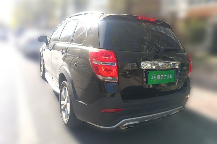 Used Chevrolet Captiva 2017 2.4L 4x4 Flagship Edition 7-Seater