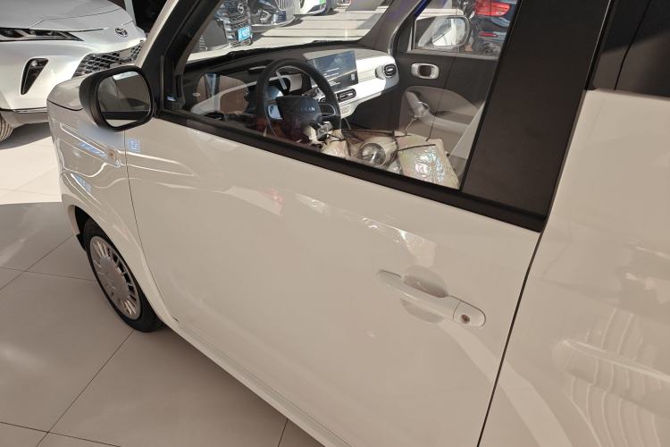 Used Livan Blue Balloon 2025 Model Dynamic Version