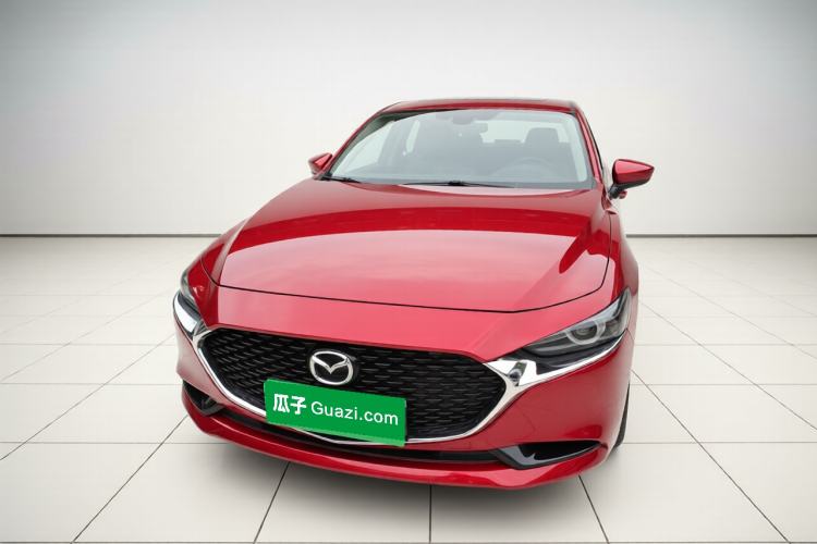 Used Mazda 3 Axela 2020 2.0L Automatic Luxury Version
