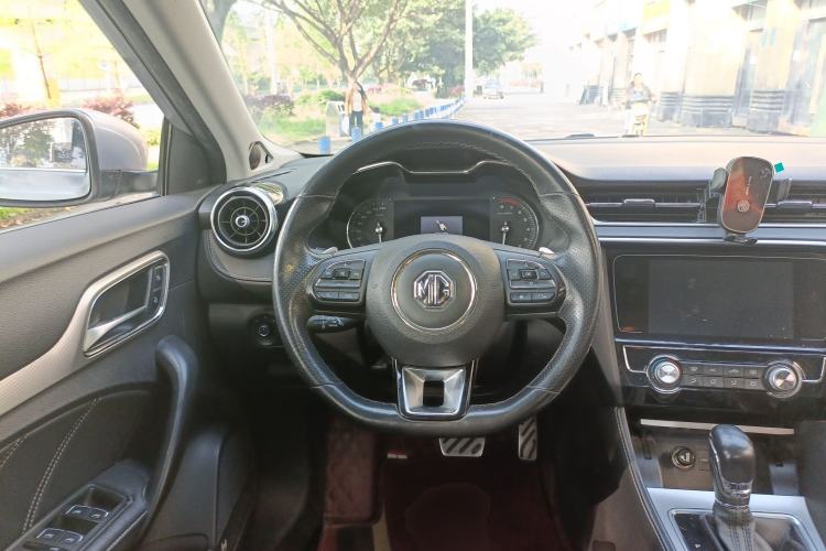 Used MG 6 2017 20T Automatic Luxury Smart Connect Version China V Standard Steering Wheel