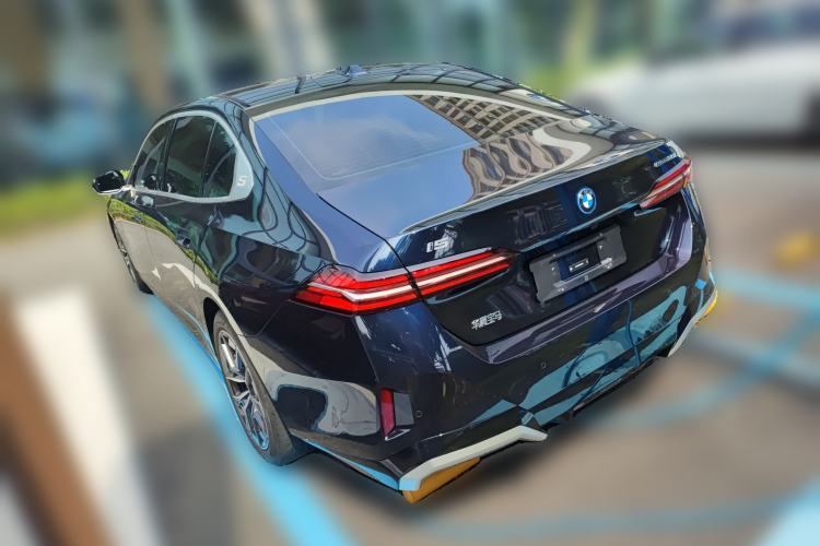 Used BMW i5 2024 eDrive 35L M Sport Package