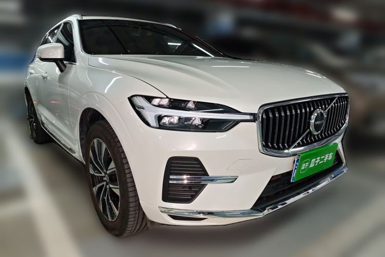 Used Volvo XC60 2024 B5 4x4 Smart Luxury Edition