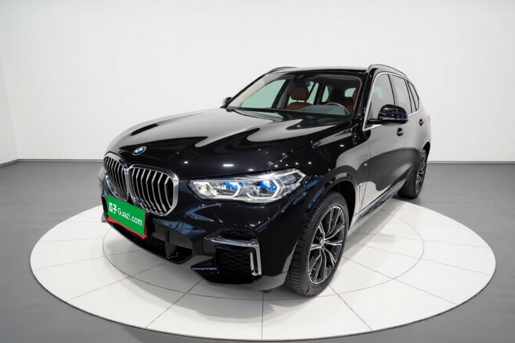 Used BMW X5 2022 xDrive 30Li Luxury M Sport Package