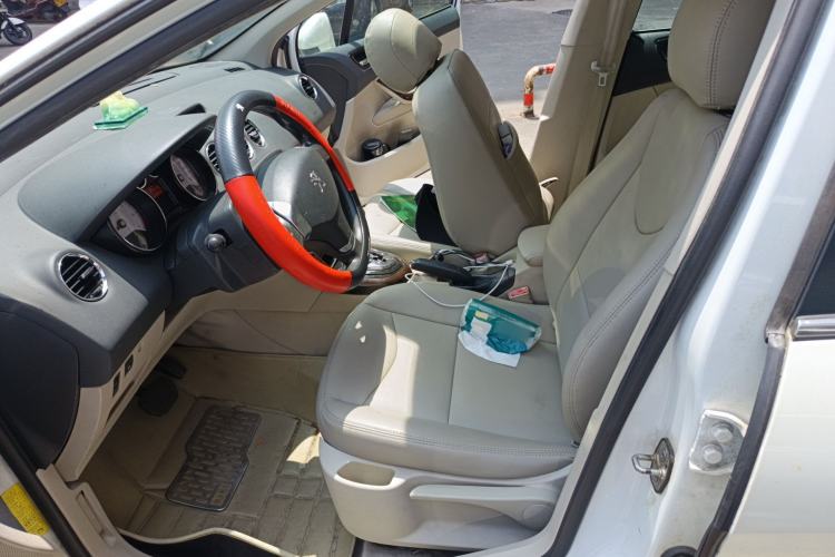 Used Peugeot 408 2013 2.0L Automatic Comfort Edition
