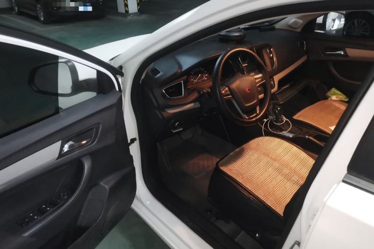 Used Roewe 360 2017 1.5L Automatic Smart Screen Version Driver Seat