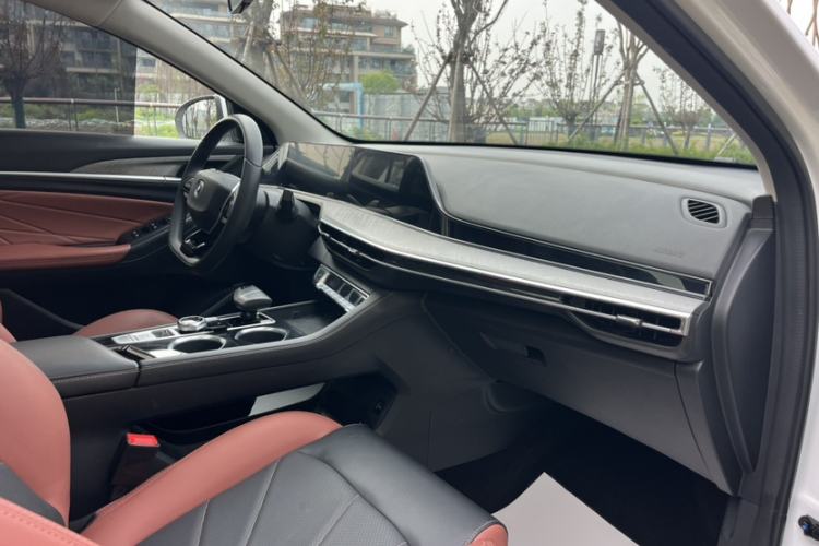 Used CHANGAN Eado 2022 PLUS Blue Whale NE 1.4T GDI DCT Prestige Edition
