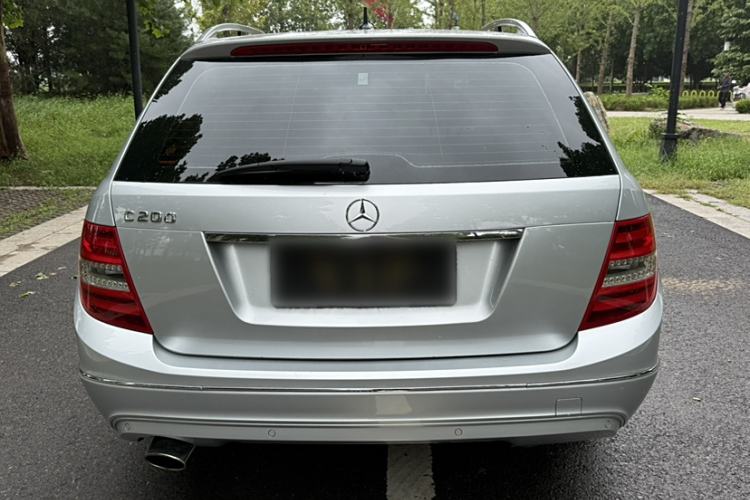 Used Mercedes-Benz C-Class 2011 C 200 Fashion Travel Edition