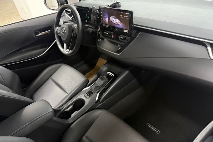 Used Toyota Corolla 2024 1.8L Smart Electric Hybrid Dual-Engine Elite Edition