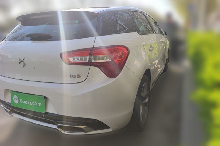 Used DS 5 2013 1.6T Luxury Edition THP200 Rear Right 45 Deg