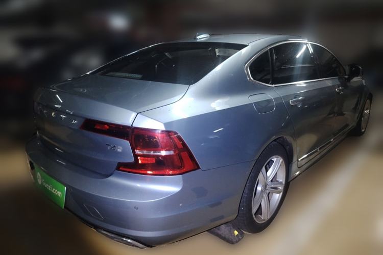 Used Volvo S90 2019 T4 Zhiyi Edition
