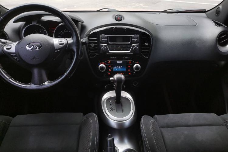 Used Infiniti ESQ 2014 1.6L Spontaneous Edition