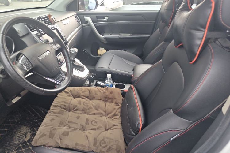 Used Haval M6 2018 Revised Version 1.5T DCT Two-Wheel Drive Elite Edition Left Front Seat