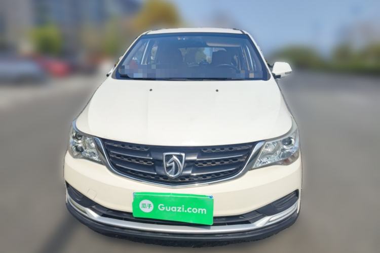 Used Baojun 730 2016 Revised 1.5L Manual Standard Version 7 Seats China V Emission Standard